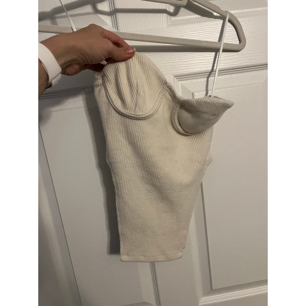 White Fox Boutique White Crop Top – Size Small